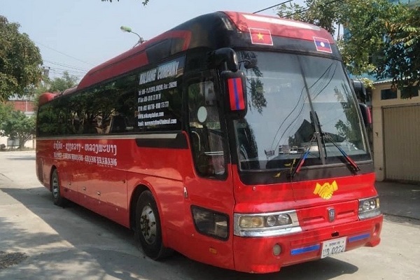 Hanoi = Vang Vieng sleeper bus tickets